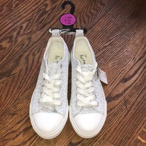 Primark Women’s Grey Metallic Sneaker